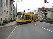 Straßenbahn Combino Duo 21 (Foto: P. Grabe)