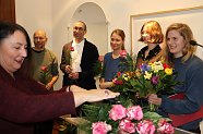 Alle anwesenden Künstler erhalten Blumen (Foto: Pressestelle Stadt Nordhausen)