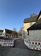Bild: Bauarbeiten auf dem Blasiikirchplatz haben begonnen.


