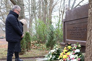 Bild:  Volkstrauertag am 14. November 2021