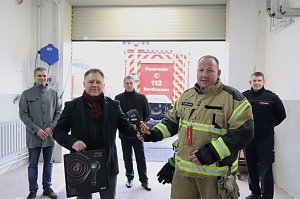 Wärmebildkamera für Nordhäuser Feuerwehr von der SV SparkassenVersicherung 
