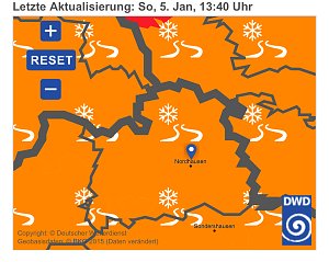 Der Deutsche Wetterdienst warnt vor MARKANTER GLÄTTE. 