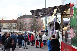 Bild: Gilde der Marktschreier mit Fischmarkt in Nordhausen