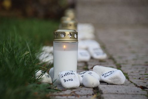 Gedenken an die Opfer der Pogromnacht am 9. November 2019 (Foto: Stadtverwaltung Nordhausen)