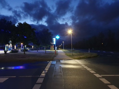 LED - Beleuchtung entlang des Rad-/Gehweges an der B 4 (Foto: Stadtverwaltung Nordhausen)