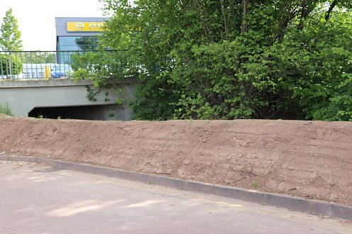 Sanierung Böschung am Roßmannsbach (Höhe Baumarkt) (Foto: Stadtverwaltung Nordhausen)