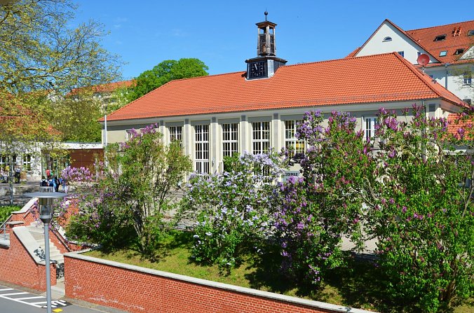 Audimax und Mensa der Hochschule Nordhausen (Foto: HS Nordhausen)